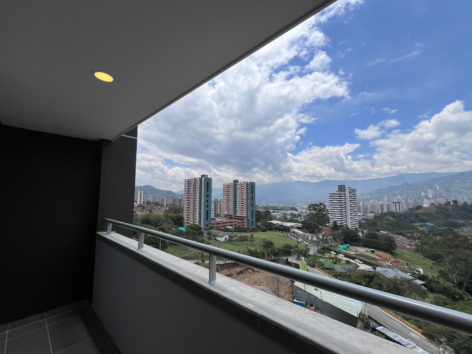 Apartamento en arriendo en LA ESTRELLA, 62 m², 3 alcobas, 2 baños