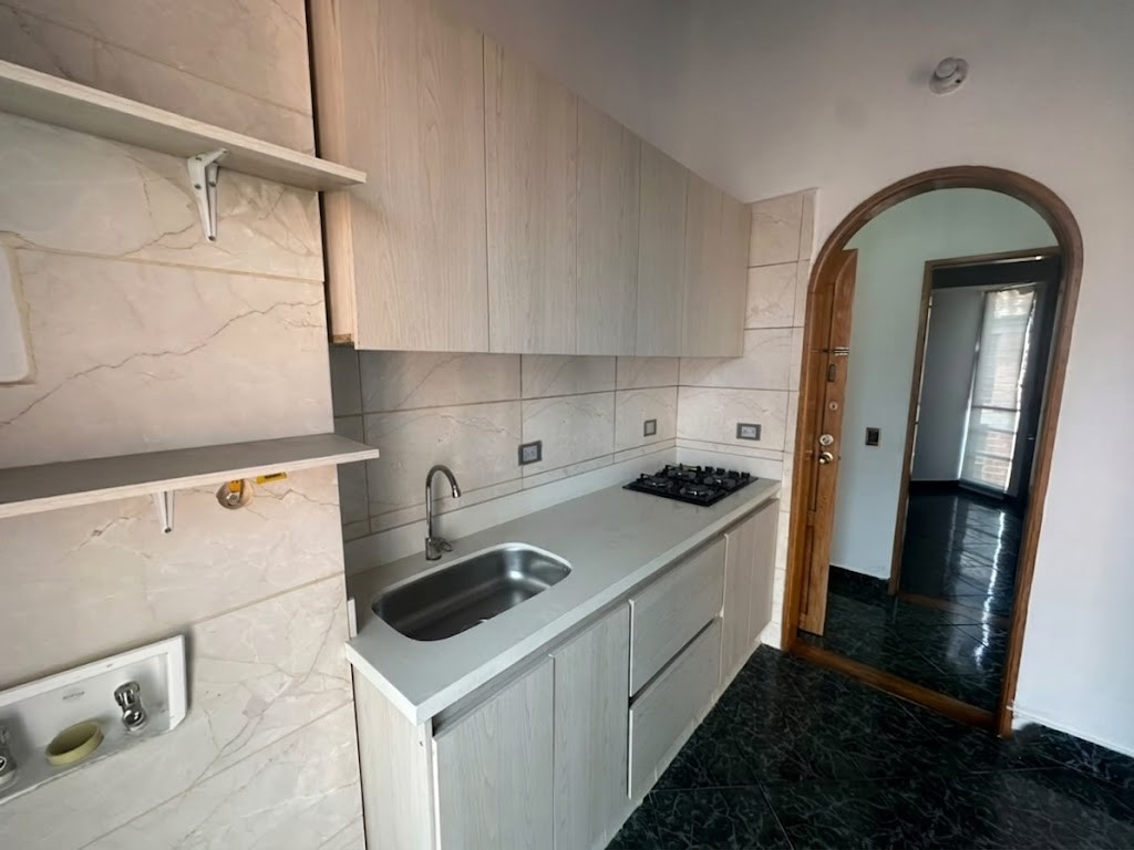 Apartamento en arriendo en ALCALA, 74 m², 3 alcobas, 2 baños