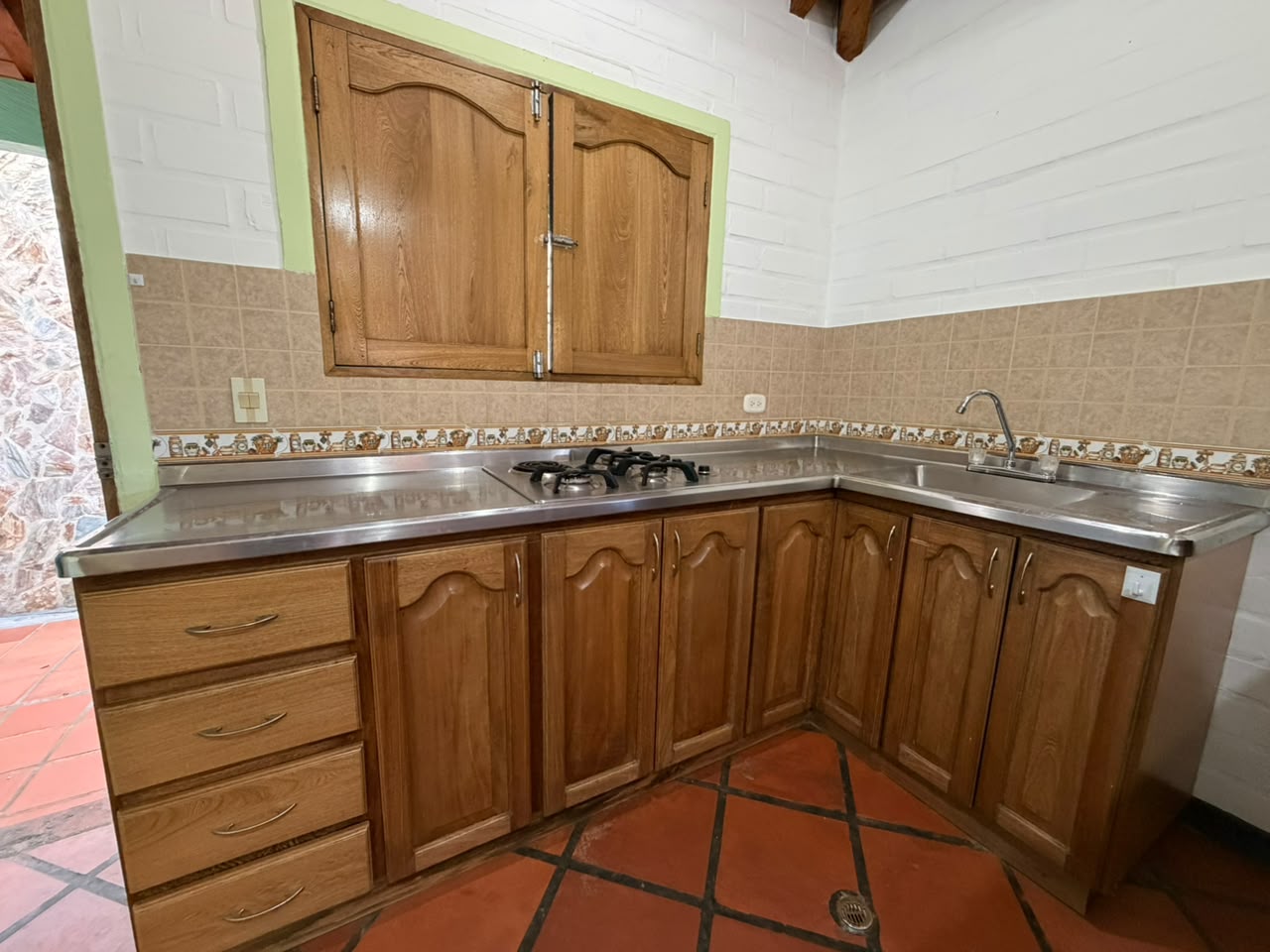 Finca en arriendo en RIONEGRO, 170 m², 3 alcobas, 2 baños