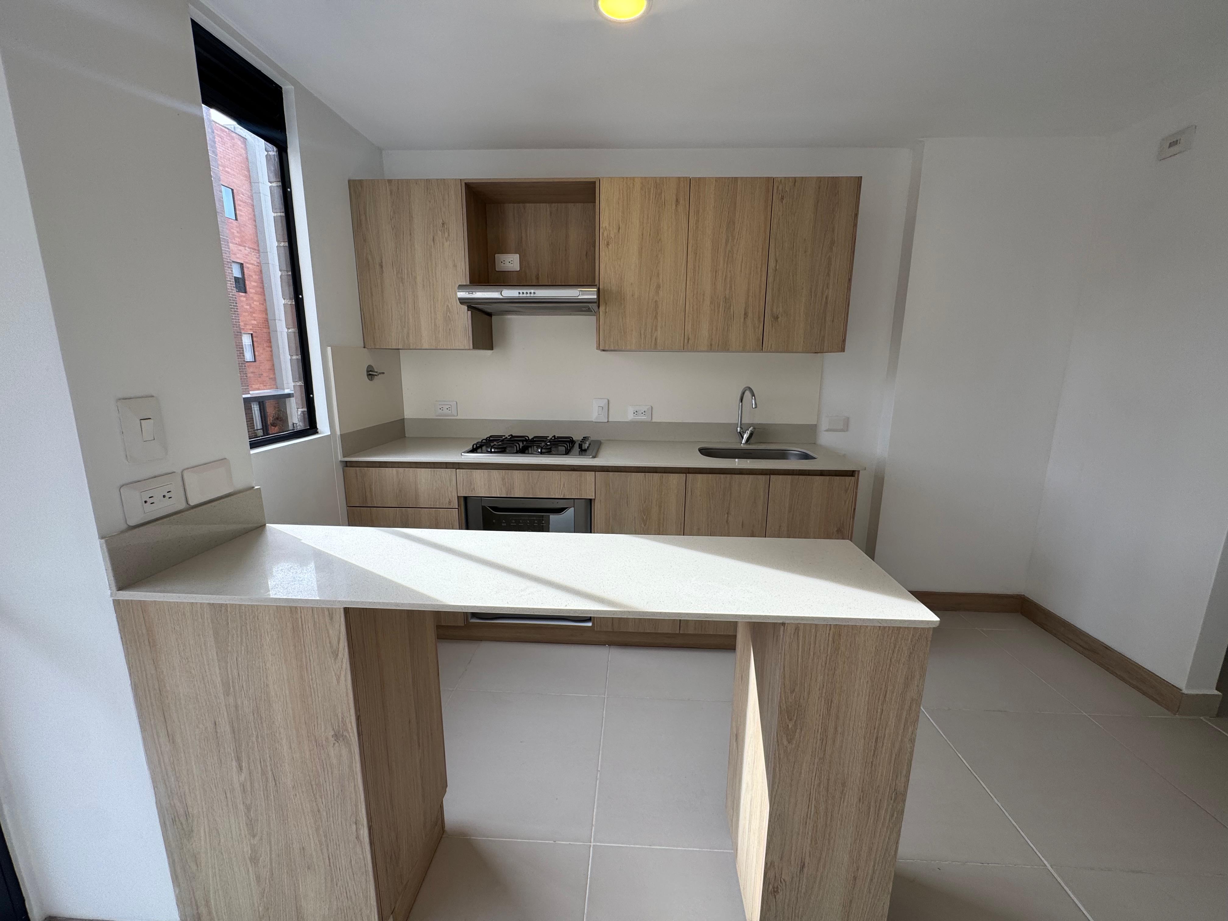 Apartamento en arriendo en LA CEJA, 74 m², 3 alcobas, 2 baños