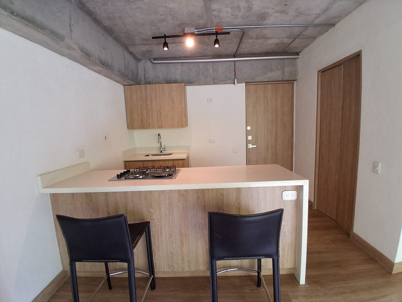 Apartamento en arriendo en EL RETIRO, 52 m², 1 alcoba, 1 baño