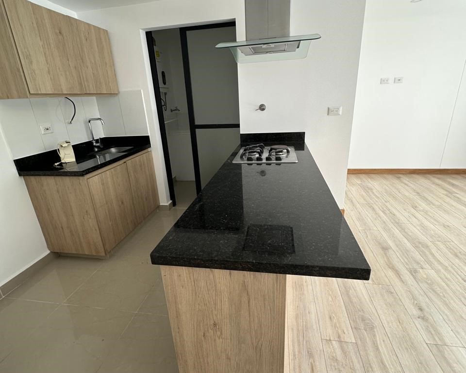 Apartamento en arriendo en RIONEGRO, 86 m², 3 alcobas, 2 baños