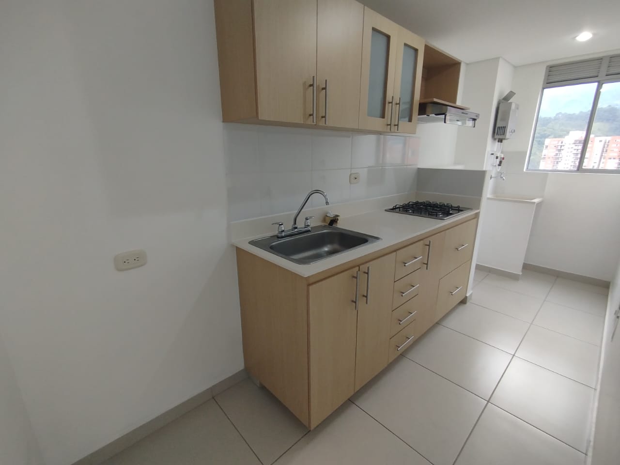 Apartamento en arriendo en SABANETA, 70 m², 3 alcobas, 1 baño