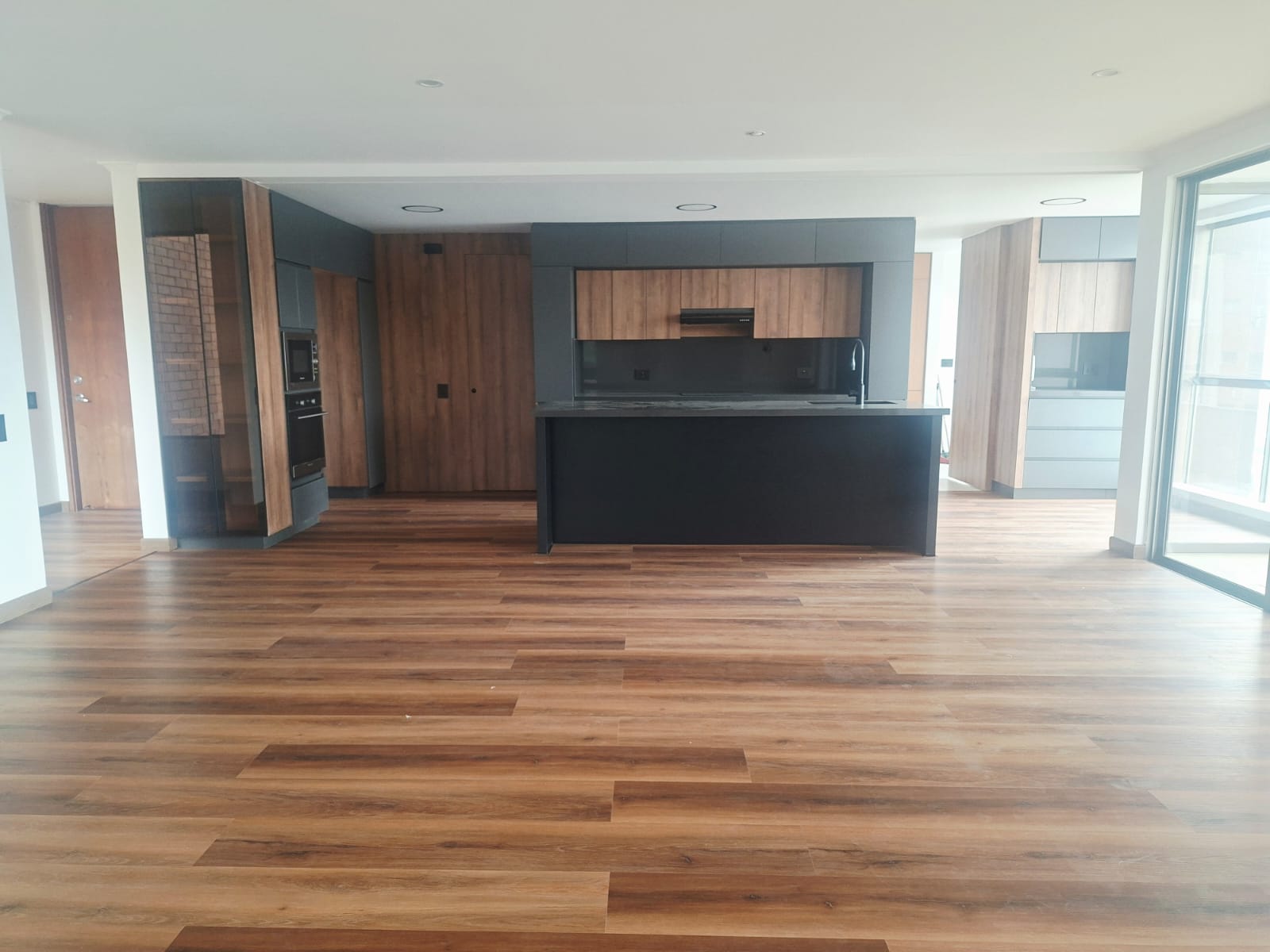 Apartamento en arriendo en LA CALERA, 215 m², 4 alcobas, 3 baños