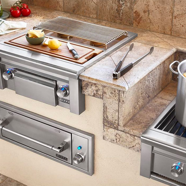 Lynx Pro BuiltIn Propane Gas Double Side Burner with Prep Center