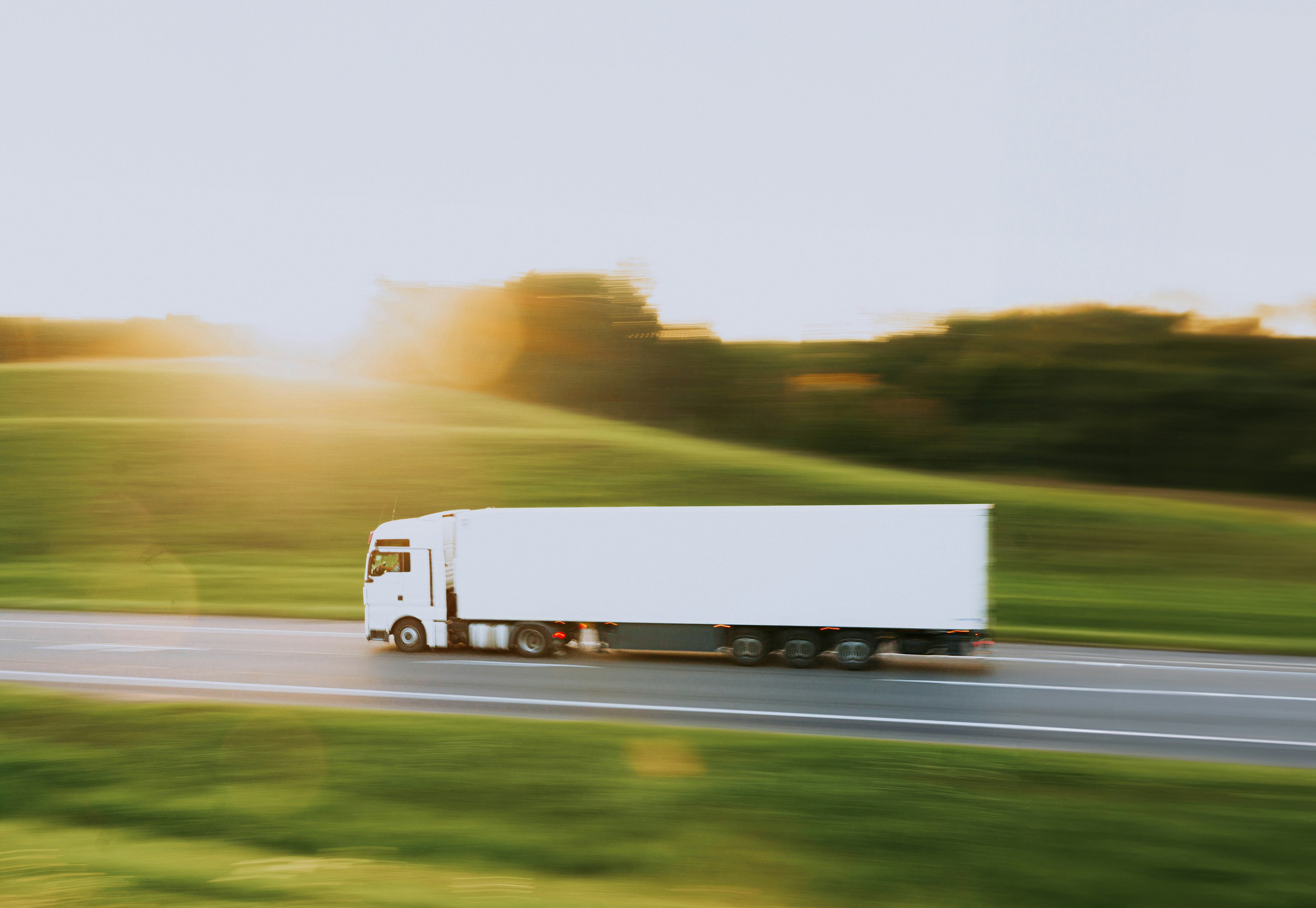 Dry Van Shipping Guide When and Why to Use This Popular Freight Option