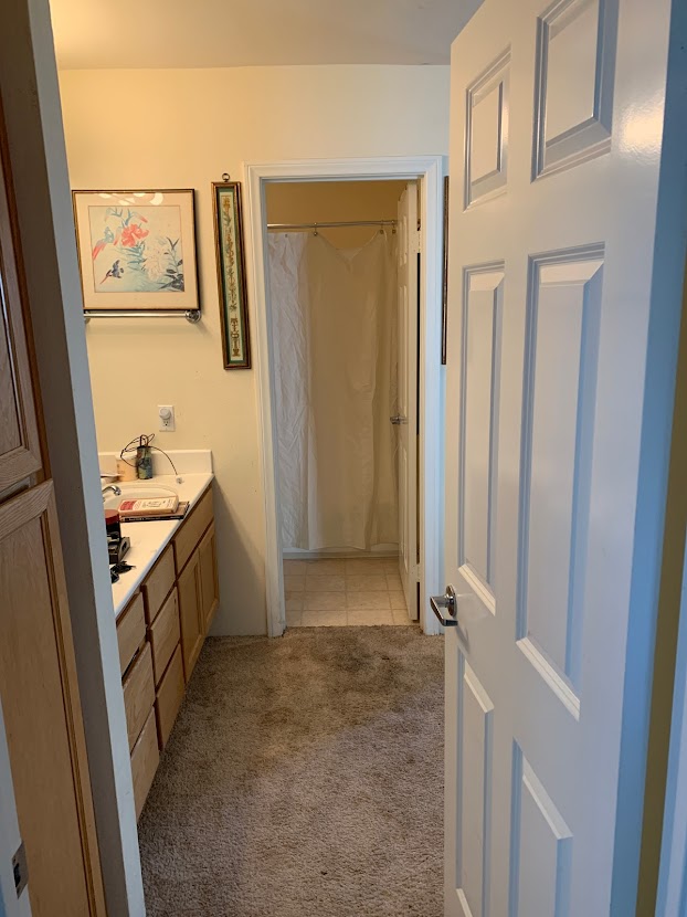 Image shows a bathrom area cleaned by Bio-One of Oceanside specialists. Image shows a bathrom area cleaned by Bio-One of Oceanside specialists.