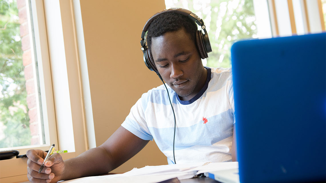 Furman announces 2018 spring term Dean's List Furman News