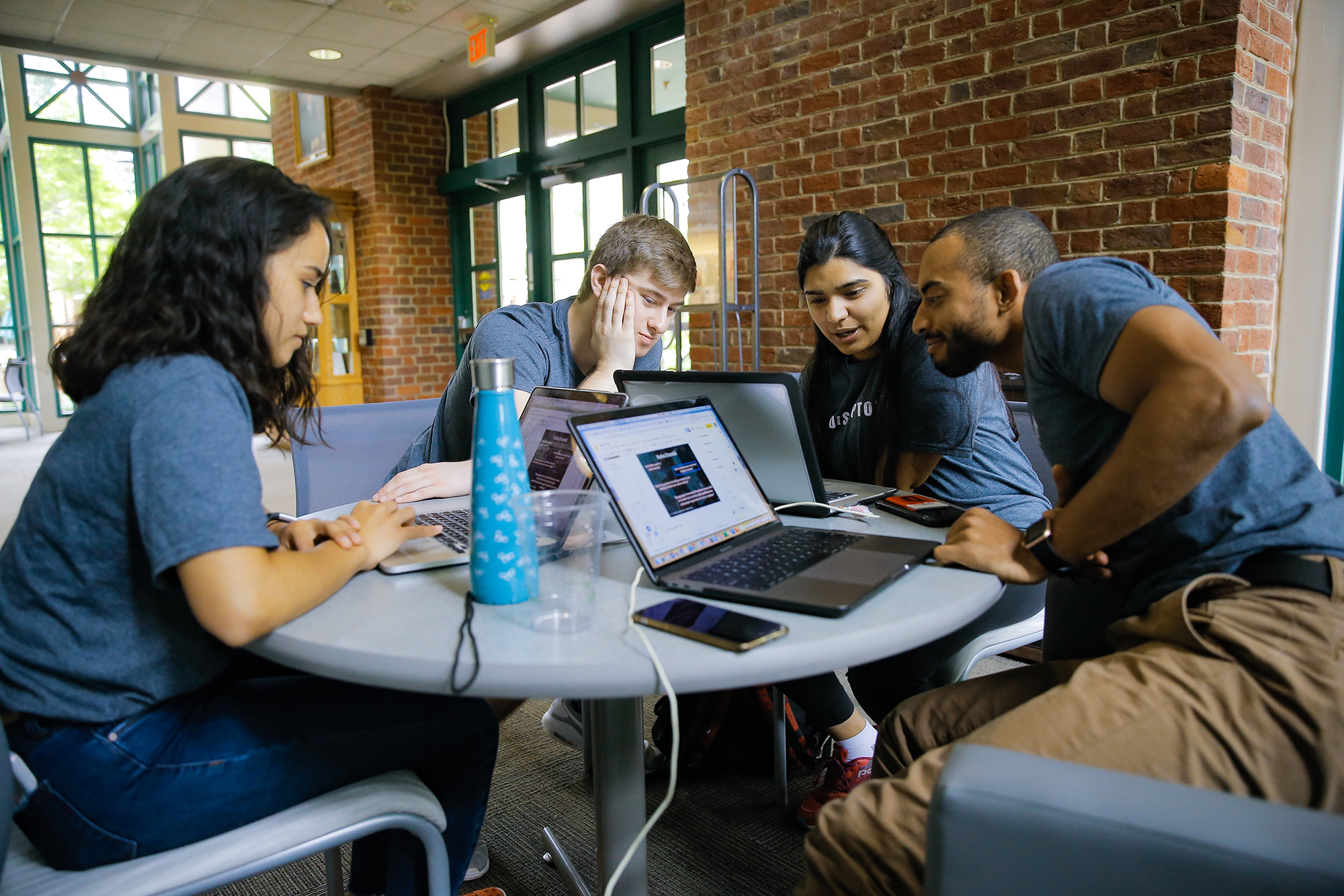 16 students attend first Summer Business and Entrepreneurship Boot Camp