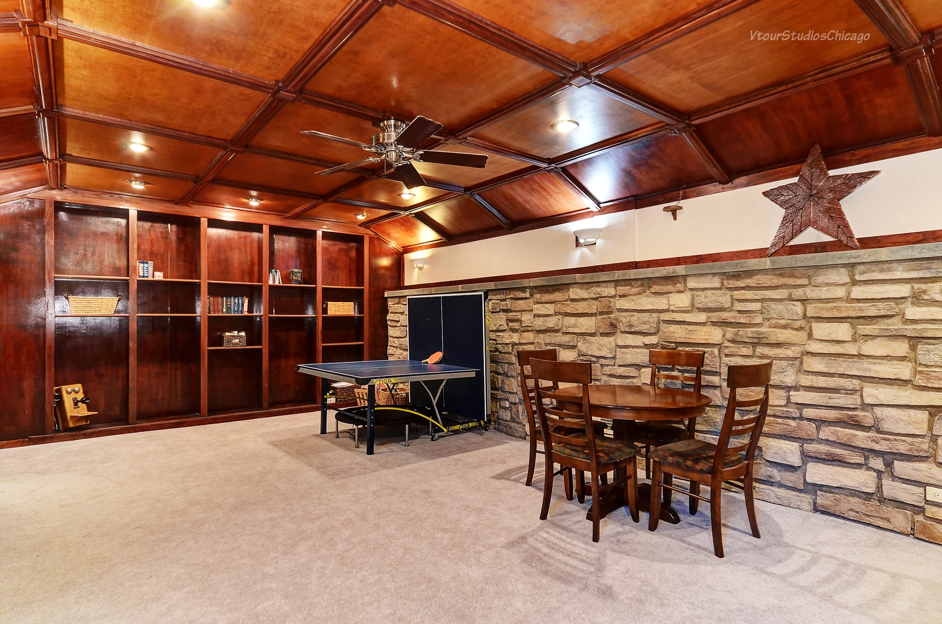 40W925 CAMPTON HILLS