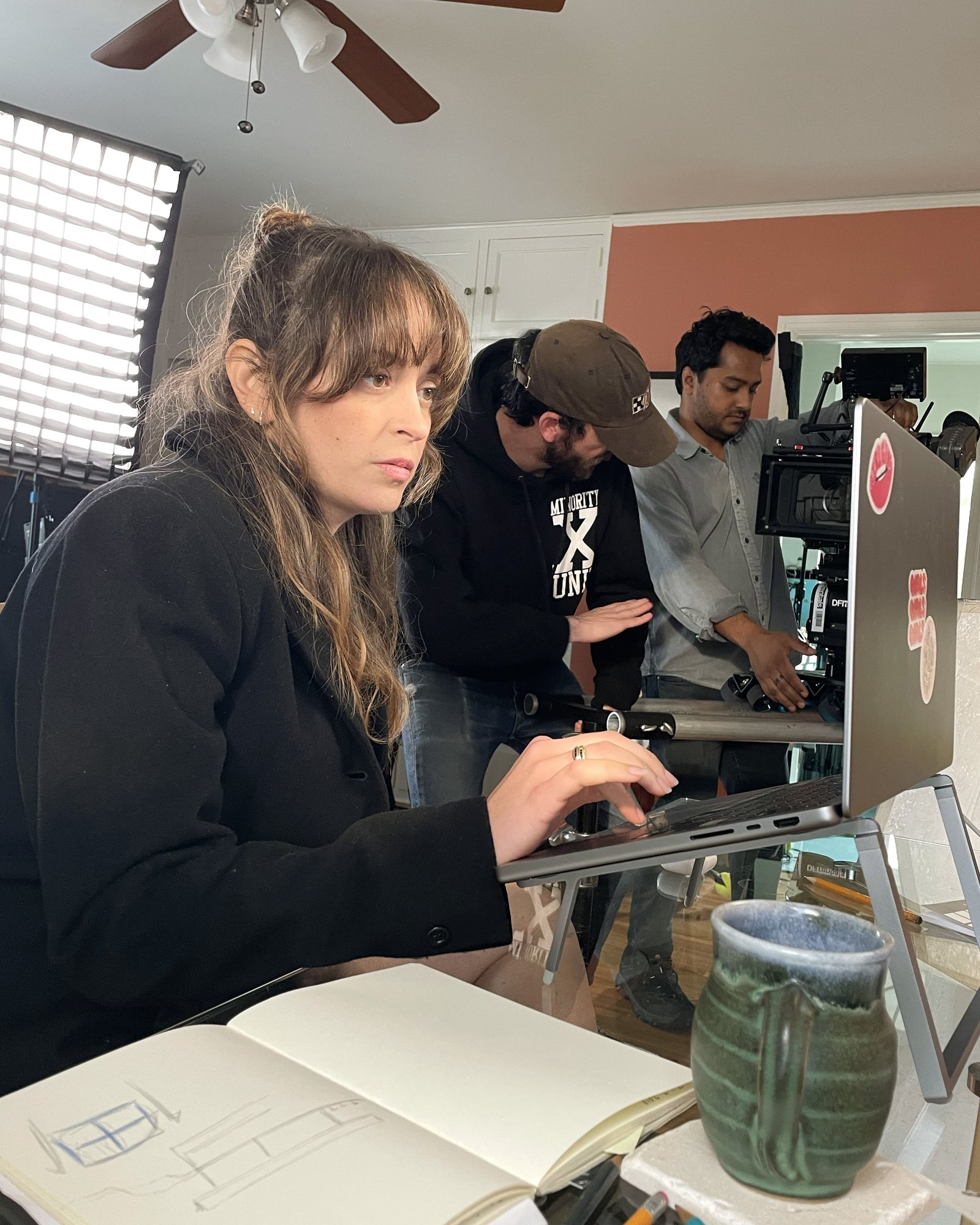 Glitterbomb behind the scenes