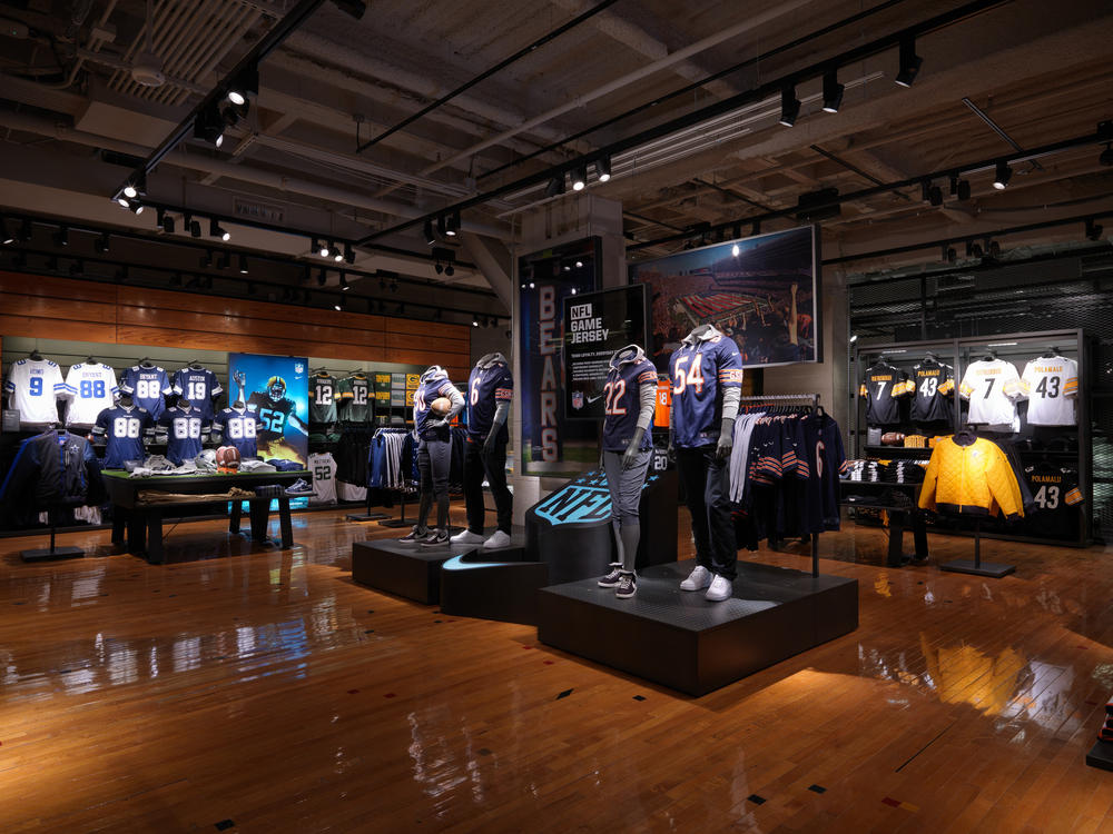 Nike Reopens its Flagship Brand Presence in Chicago on Sept. 27  