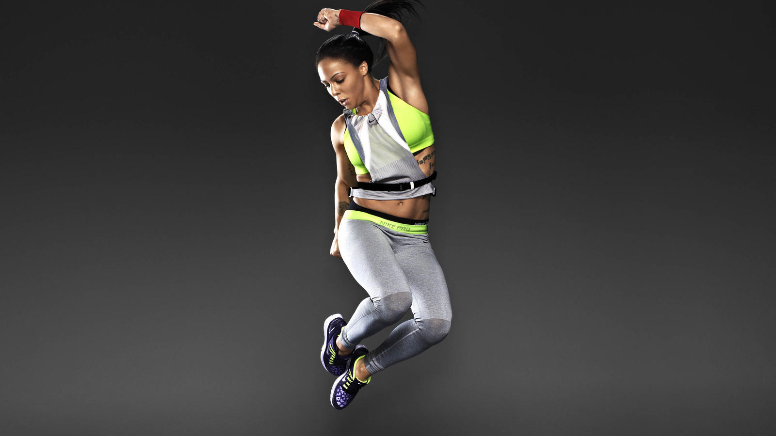 Grace, Beauty and Athleticism: Nike Womenâs Fall/Holiday 2013 Look Book - Nike News