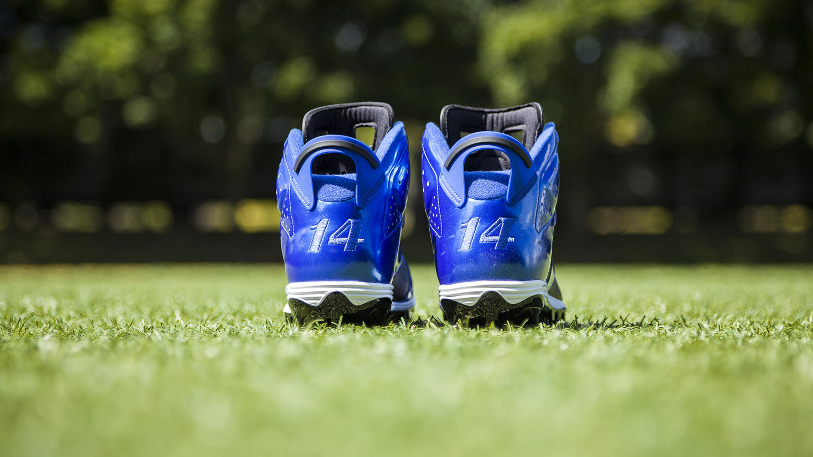 jordan football cleats low top