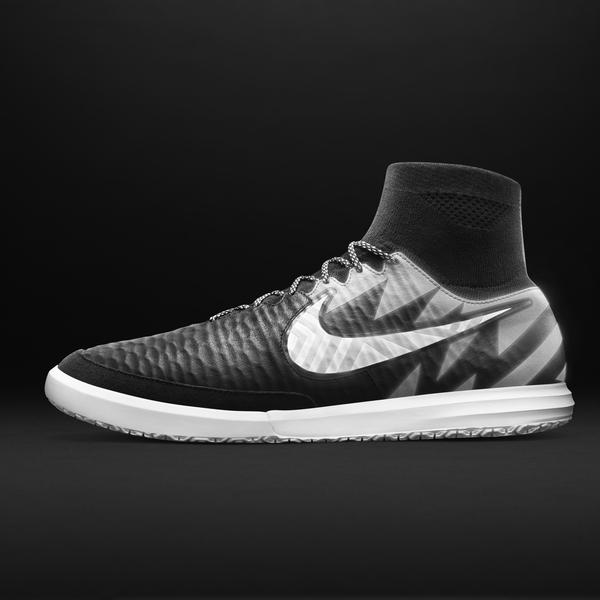 Su15_FB_NFX_Magista_Proximo_IC_ProfileLateral_Reflective