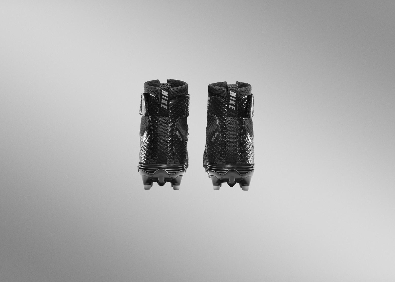 45725_269640_Su15_NFB_Strike_Lunar_Hypebeast_H_BlkGry_LR