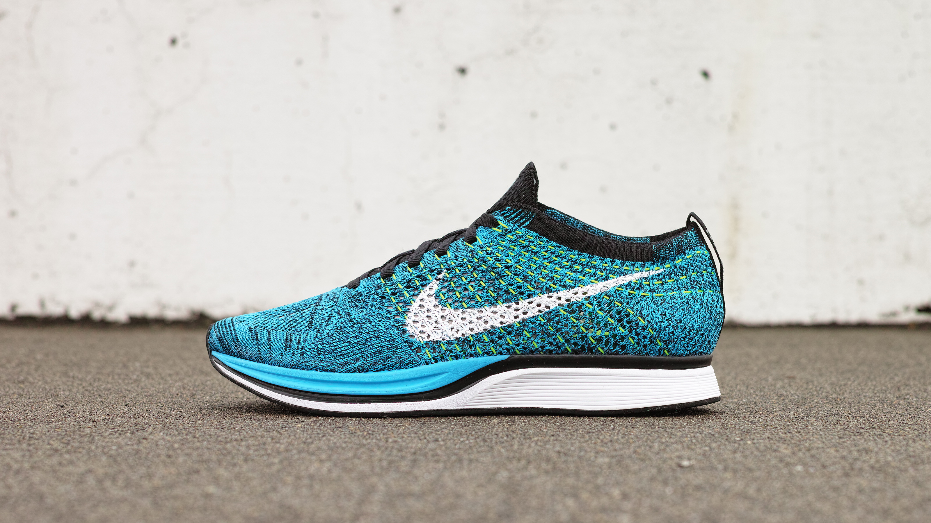 nike flight knit racer