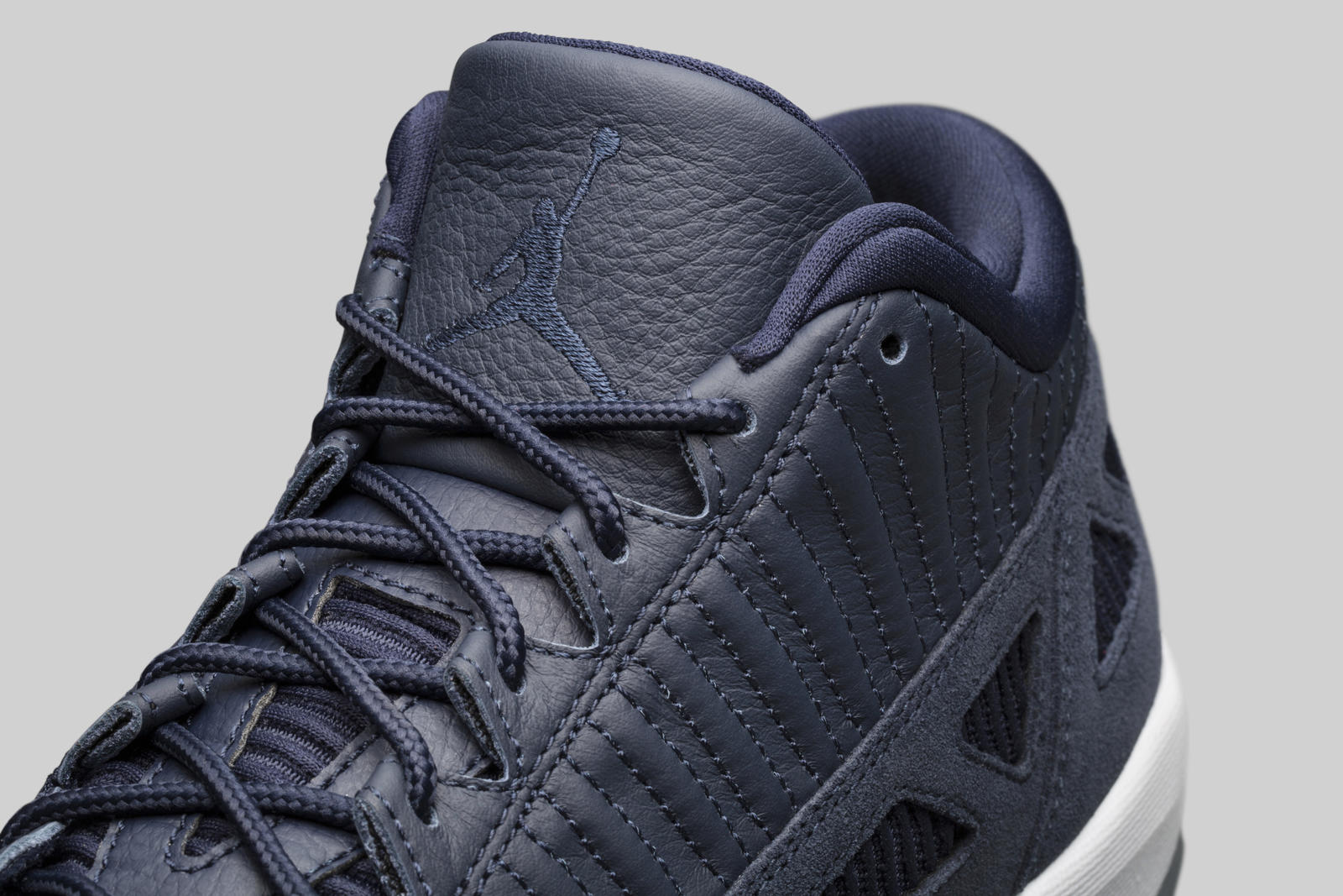 JORDAN BRAND Unveils Select Retro Styles for the Fall Season 82