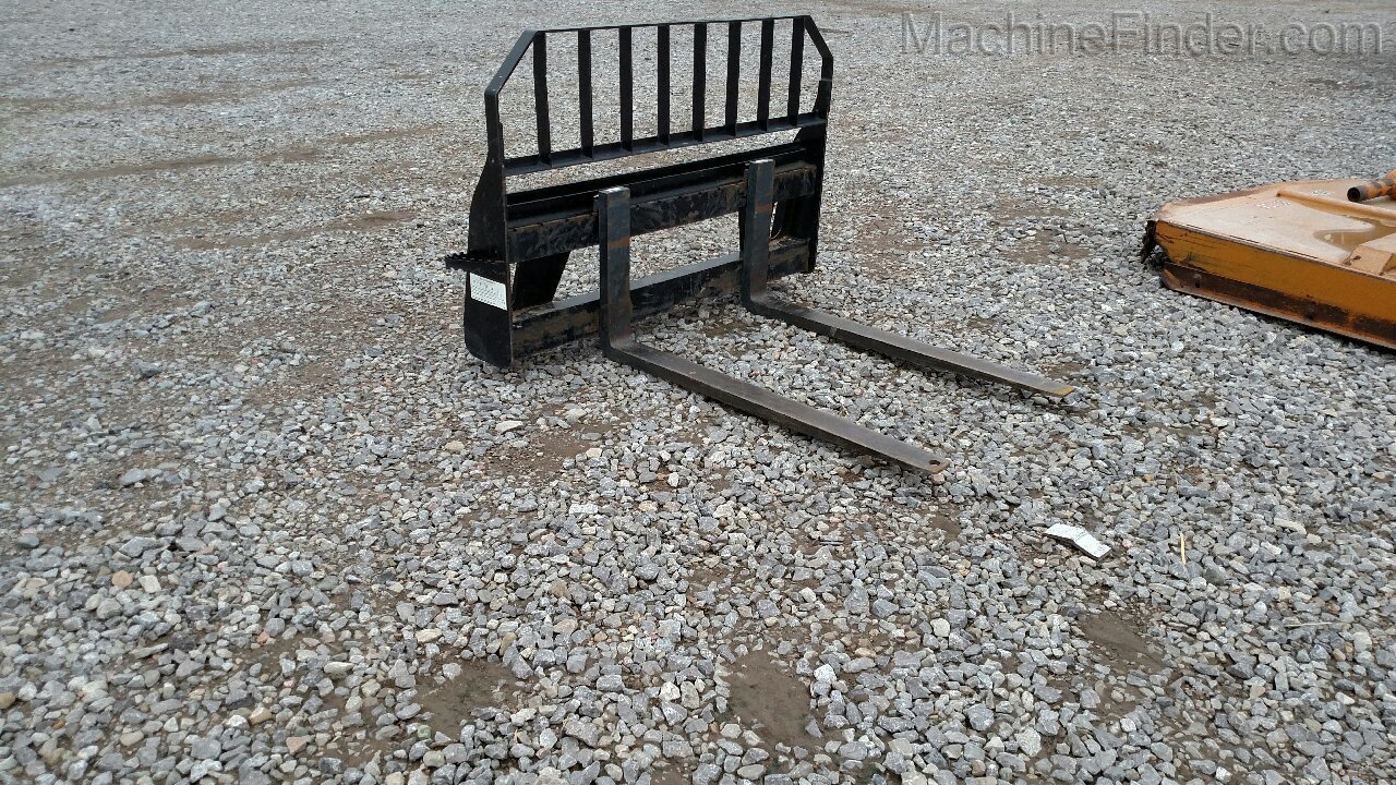 Forklift Attachment, pallet forks Grand True Value RentalHays, KS