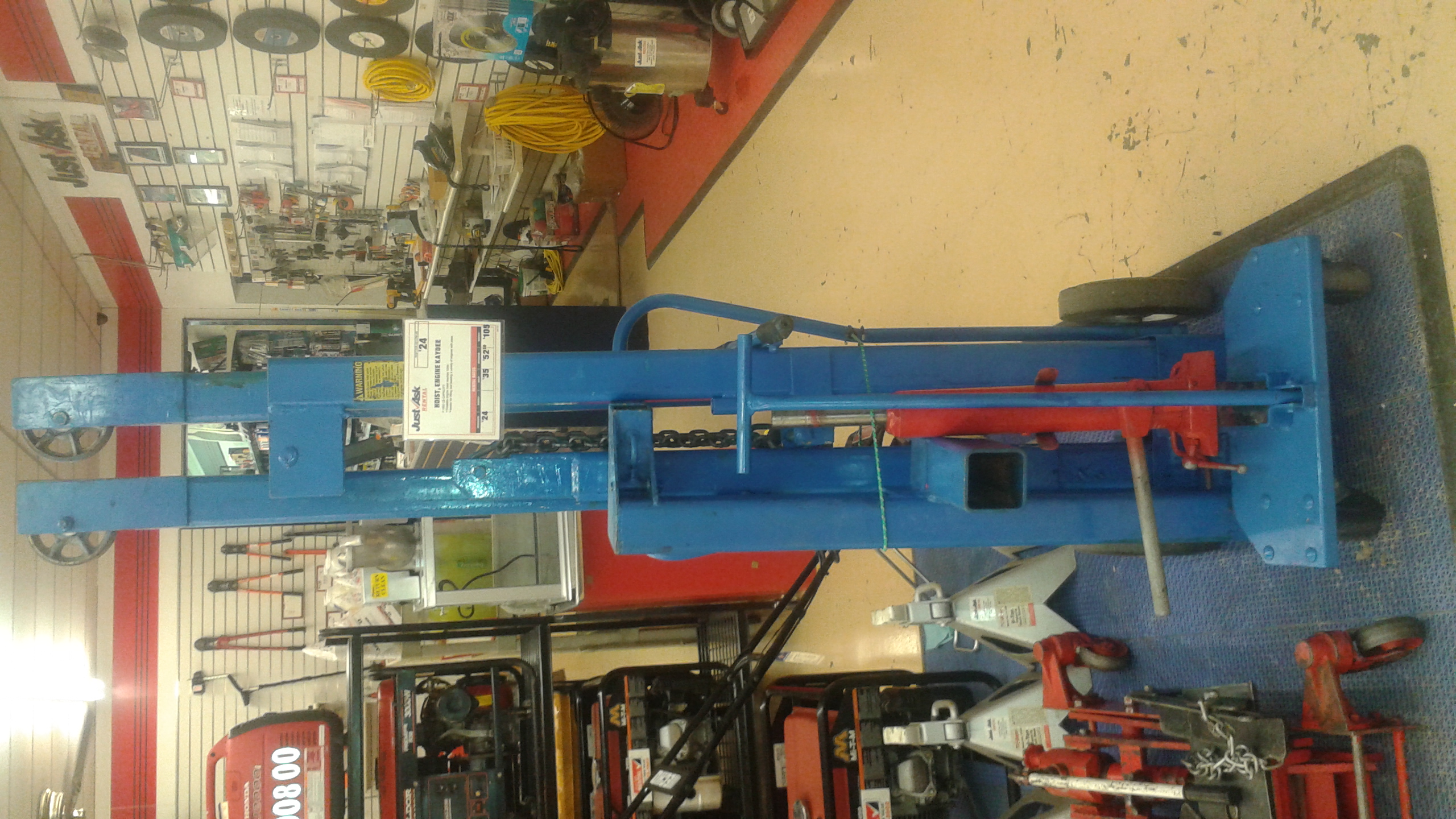 HOIST, ENGINE KAYDEE Russell True Value Del Rio, TX