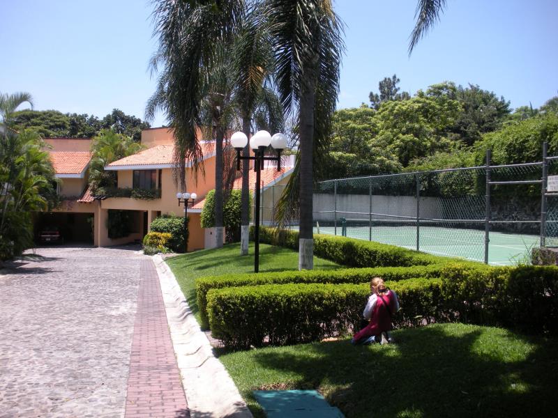 Casa en venta en Chapultepec, Cuernavaca — foto 1 de 33