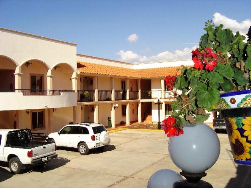 Departamento en renta en Los Pinos, Saltillo — foto 1 de 17
