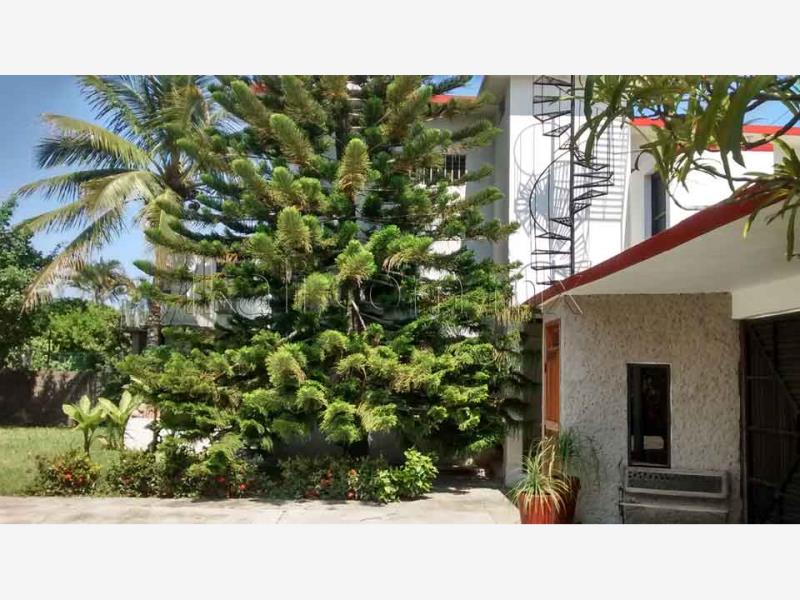 Casa en renta en La Calzada, Tuxpan — foto 1 de 36