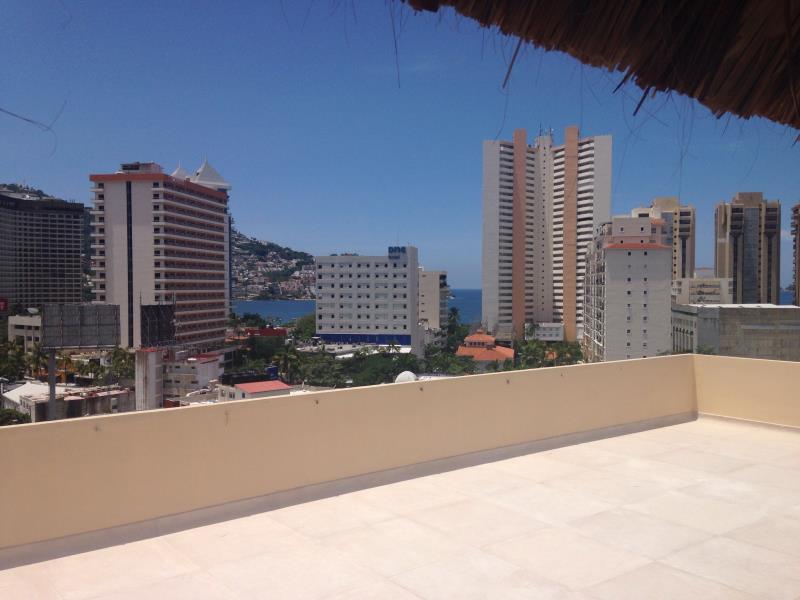 Departamento en renta en Costa Azul, Acapulco de Juárez — foto 1 de 17