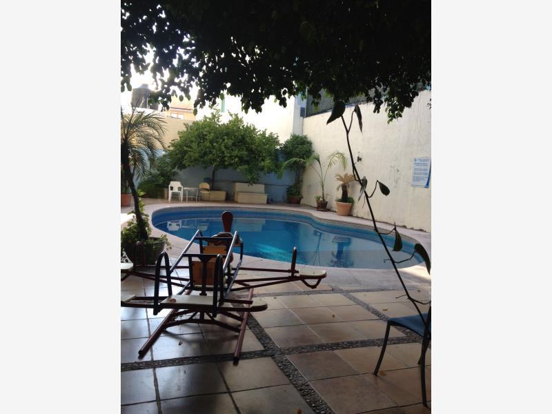 Edificio en venta en Costa Azul, Acapulco de Juárez — foto 1 de 16