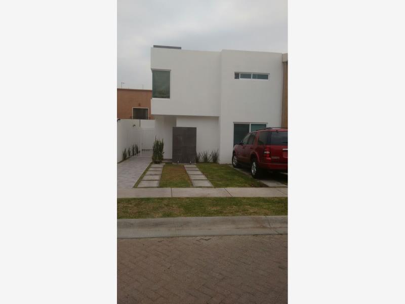 Casa en renta en San Antonio de Ayala, Irapuato — foto 1 de 14