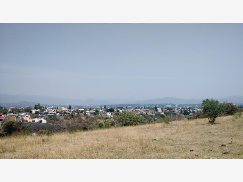 Terreno en venta en Adolfo Ruiz Cortines, Cuernavaca — foto 1 de 7