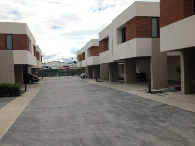 Casa en venta en Independencia, Toluca — foto 1 de 18