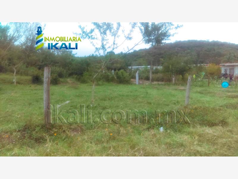 Terreno en venta en Kawatzin Valencia, Coatzintla — foto 1 de 11