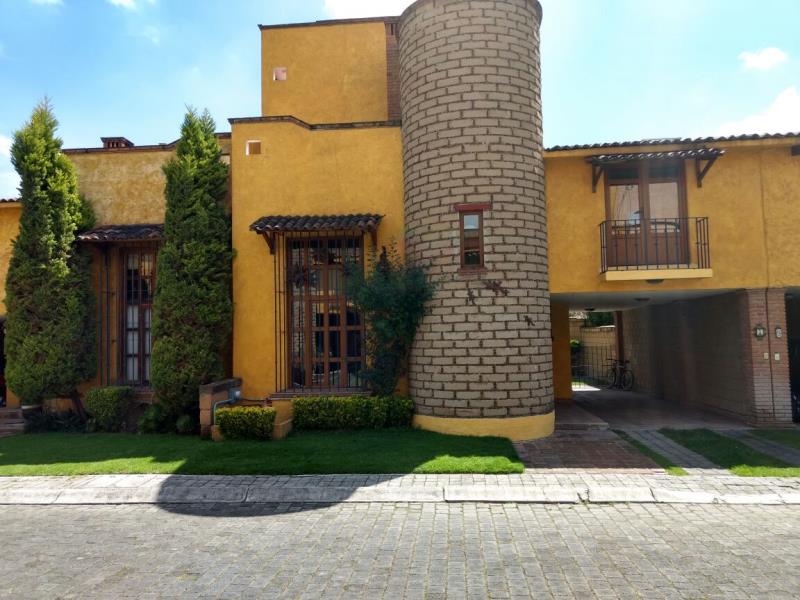 Casa en renta en Santiaguito, Metepec — foto 1 de 19