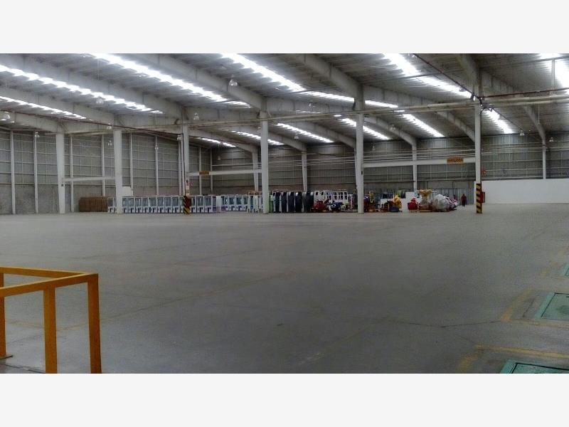 Nave en renta en La Loma, Tlalnepantla de Baz — foto 1 de 3