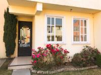 Casa en renta en Santiaguito, Metepec — foto 2 de 14