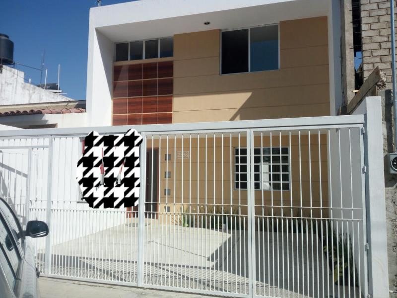 Casa en venta en Jardines Del Valle, Zapopan — foto 1 de 22