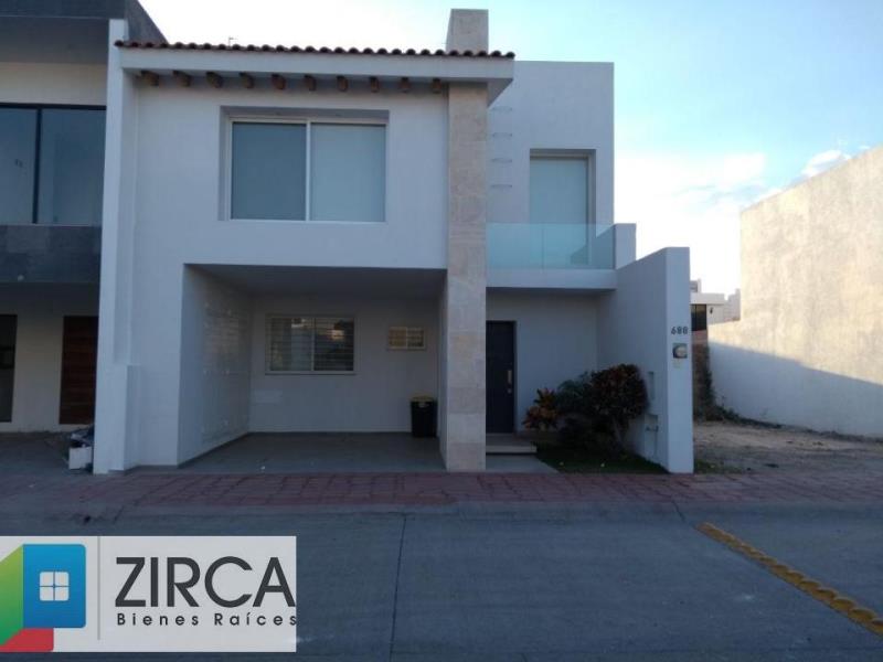 Casa en renta en Trento, Irapuato — foto 1 de 13
