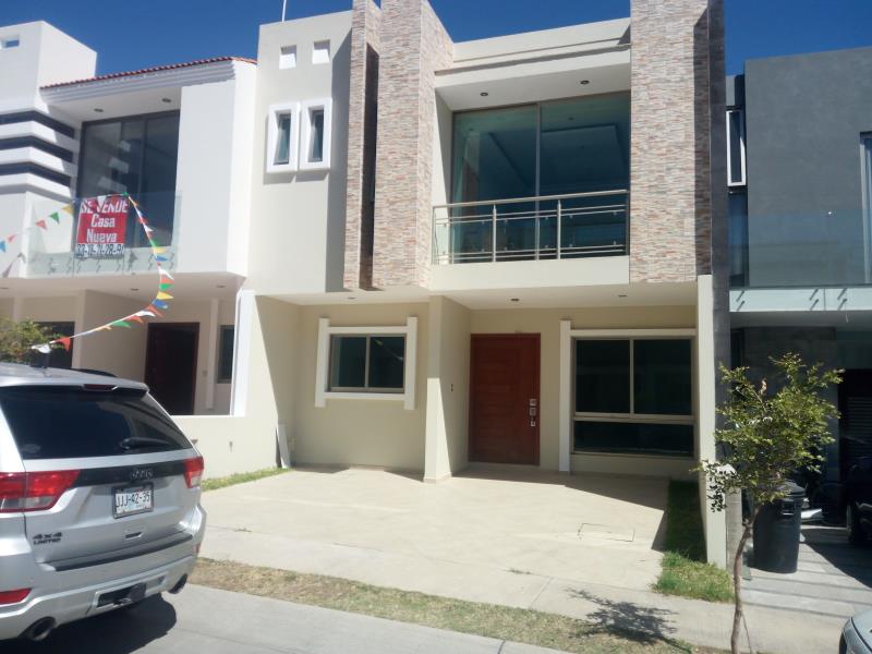 Casa en venta en La Cima, Zapopan — foto 1 de 18