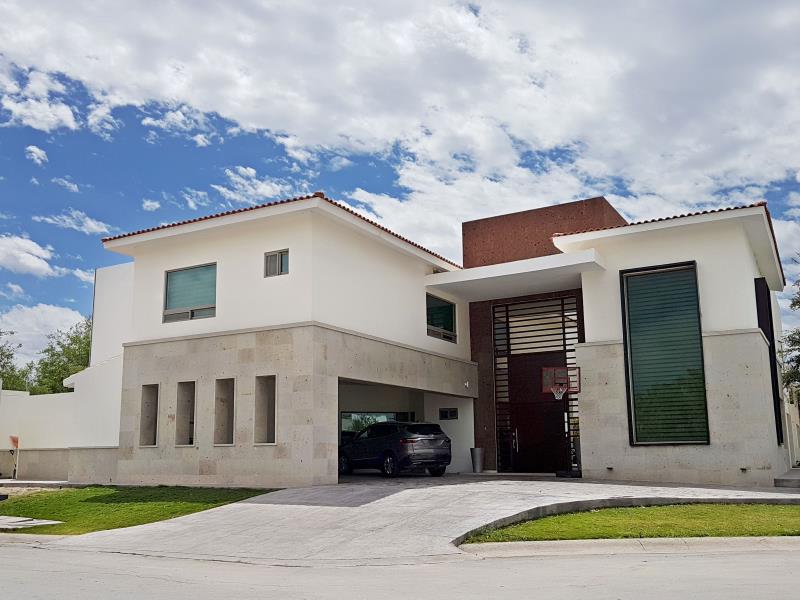 CASA EN VENTA EN MONTEBELLO, TORREÓN. Propiedades México