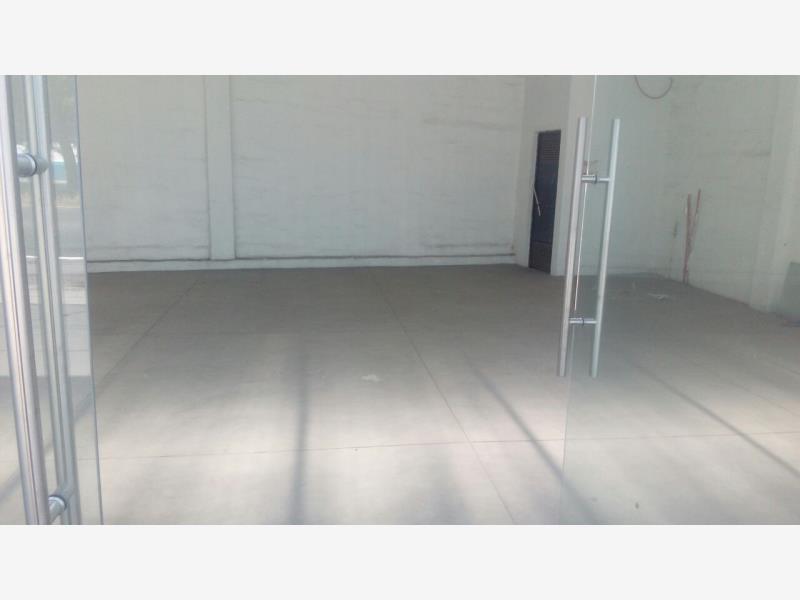 Local en renta en La Venta del Astillero, Zapopan — foto 1 de 3