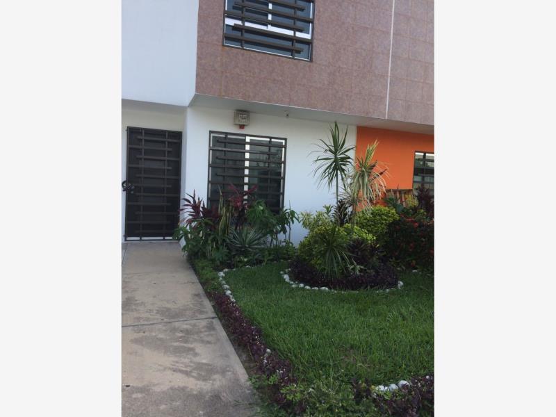 Casa en venta 1ra Secc, Centro, Tabasco, México 1,800,000 MXN MX17CY0829