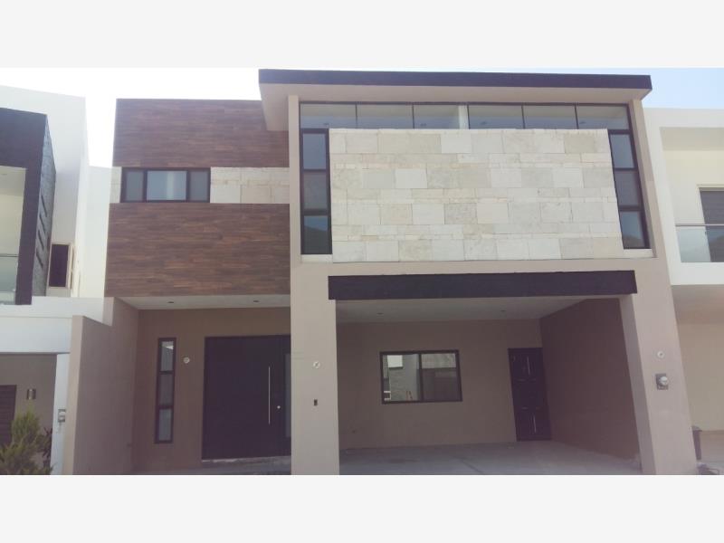 Casa en venta en valles de cristal, Monterrey — foto 1 de 3