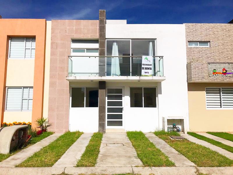 Casa en renta en Santa Cruz Otzacatipan, Toluca — foto 1 de 21