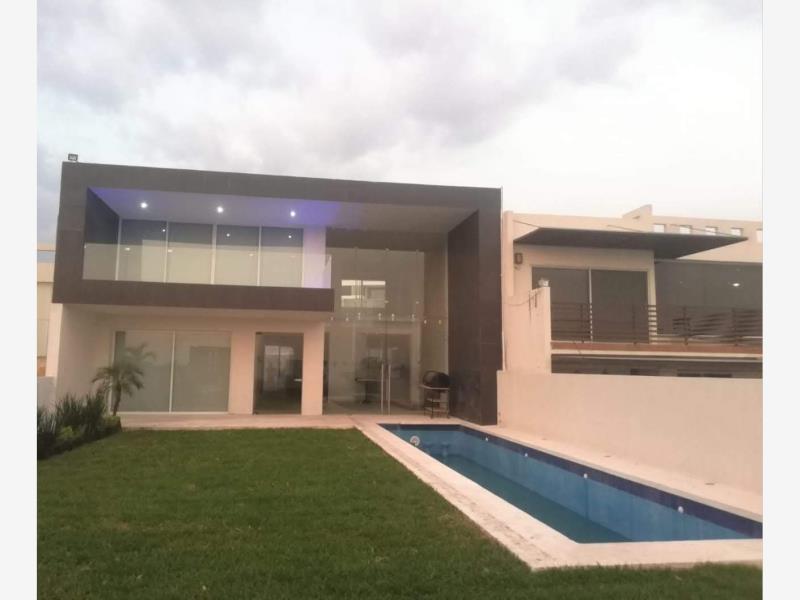 Casa en venta en Burgos Bugambilias, Temixco — foto 1 de 27
