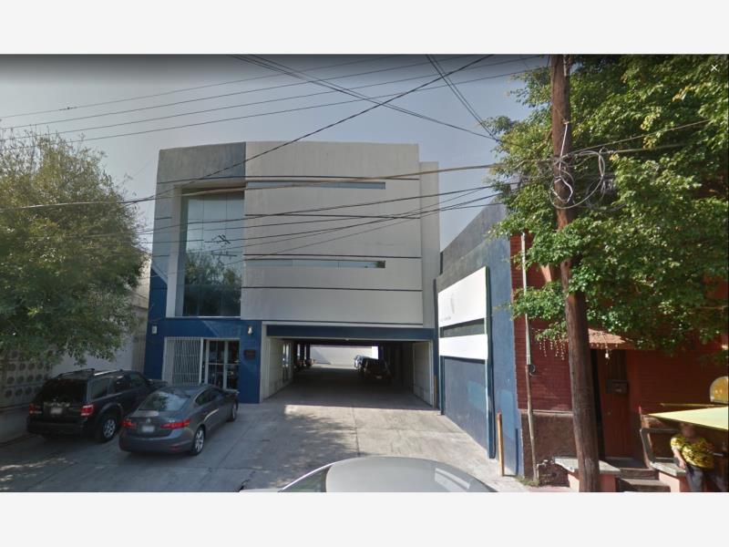 Edificio en venta en Monterrey Centro, Monterrey — foto 1 de 15