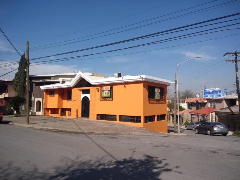 Casa en venta en Contry Sol, Guadalupe — foto 1 de 11