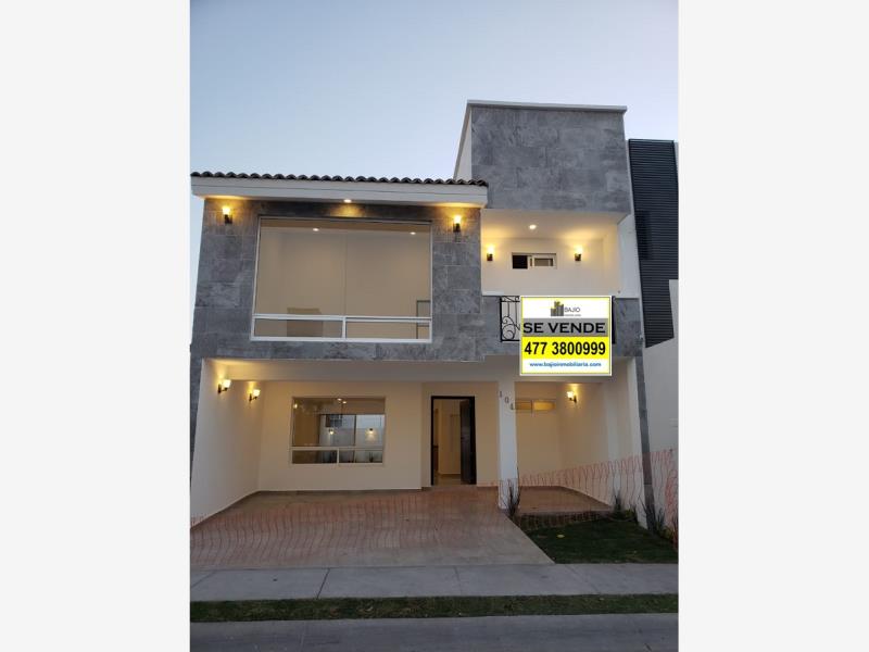 Casa en venta en Sierra Nogal, León — foto 1 de 29
