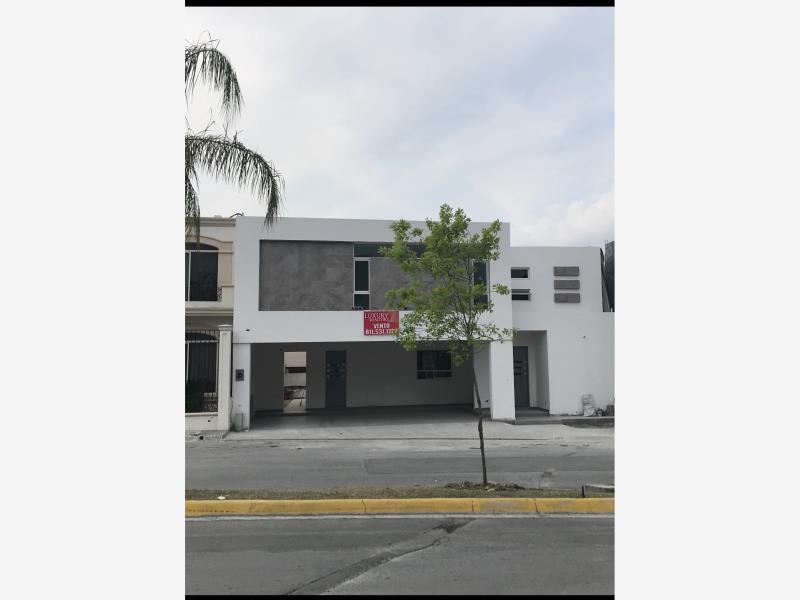 Casa en venta en Palmares Residencial, Monterrey — foto 1 de 30