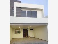 Casa en Residencial Esmeralda, Colima, Colima